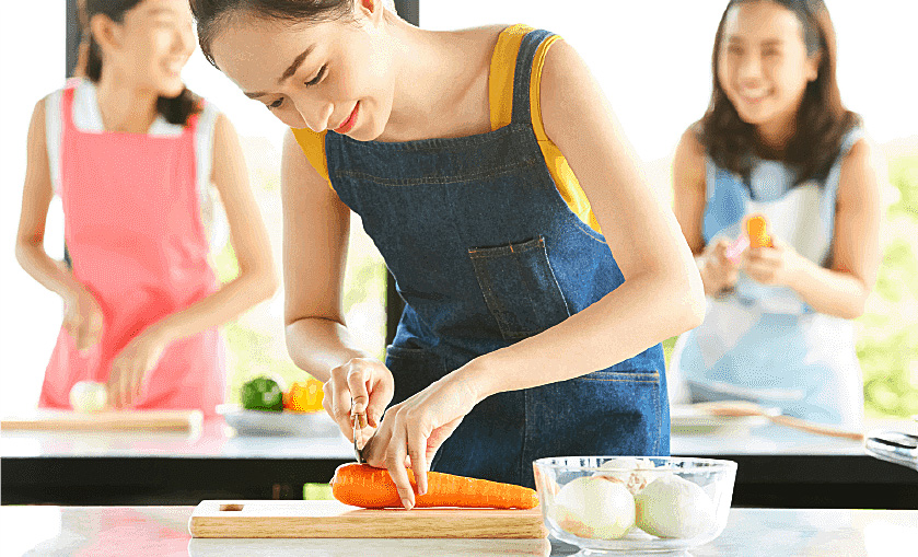 野菜の専門家として活動！